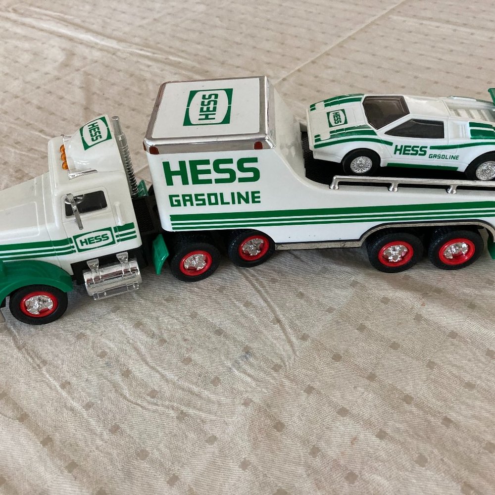 Hess 1991 Vintage Transport Truck with Race Car